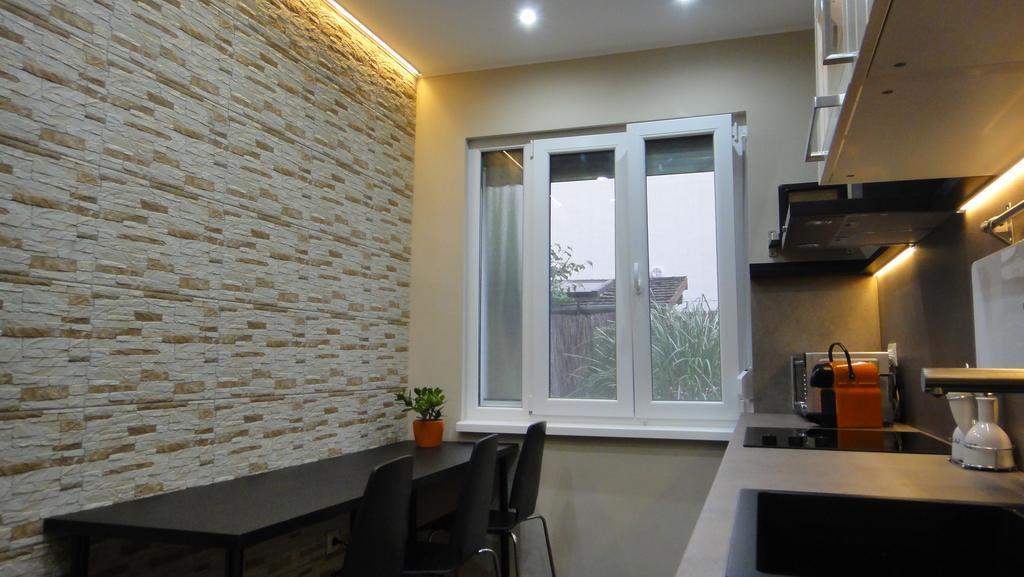 Mgtels Apartman - With Private Parking 부다페스트 외부 사진
